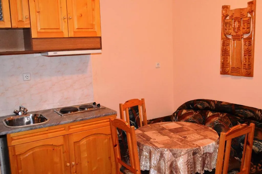 Mistral Apartments 소조폴 0*,