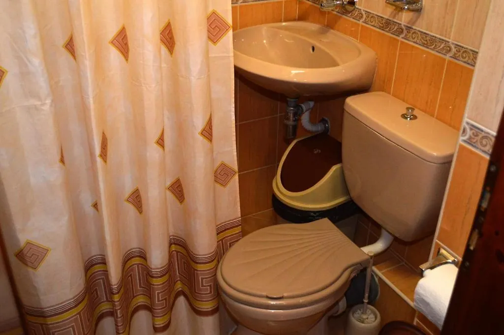 Mistral Apartments 소조폴