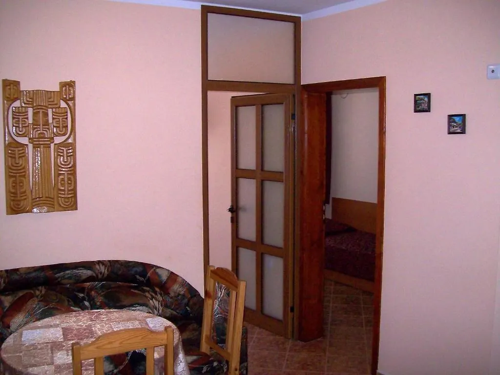 Mistral Apartments Σωζόπολη